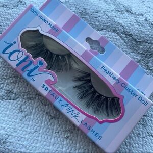 Ioni Lashes
